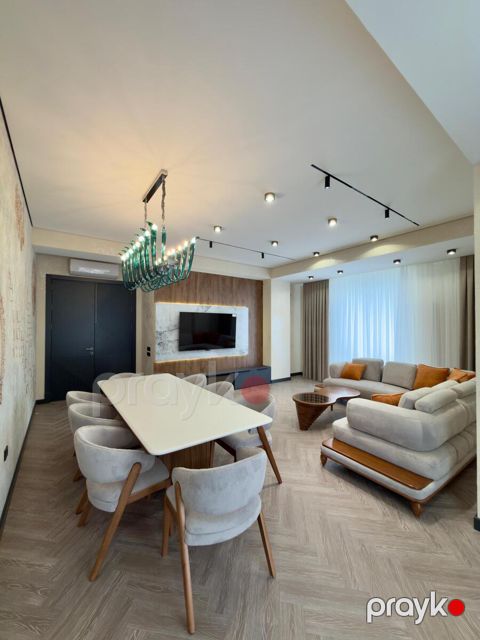 Satılır 3 otaqlı yeni tikili 142 m² — Bakı