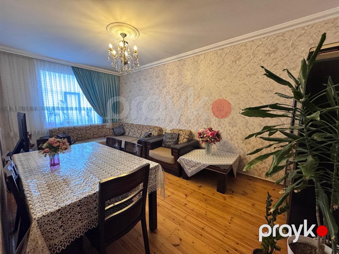 Satılır 4 otaqlı köhnə tikili 100 m² — Mənzil, Bakı (2)