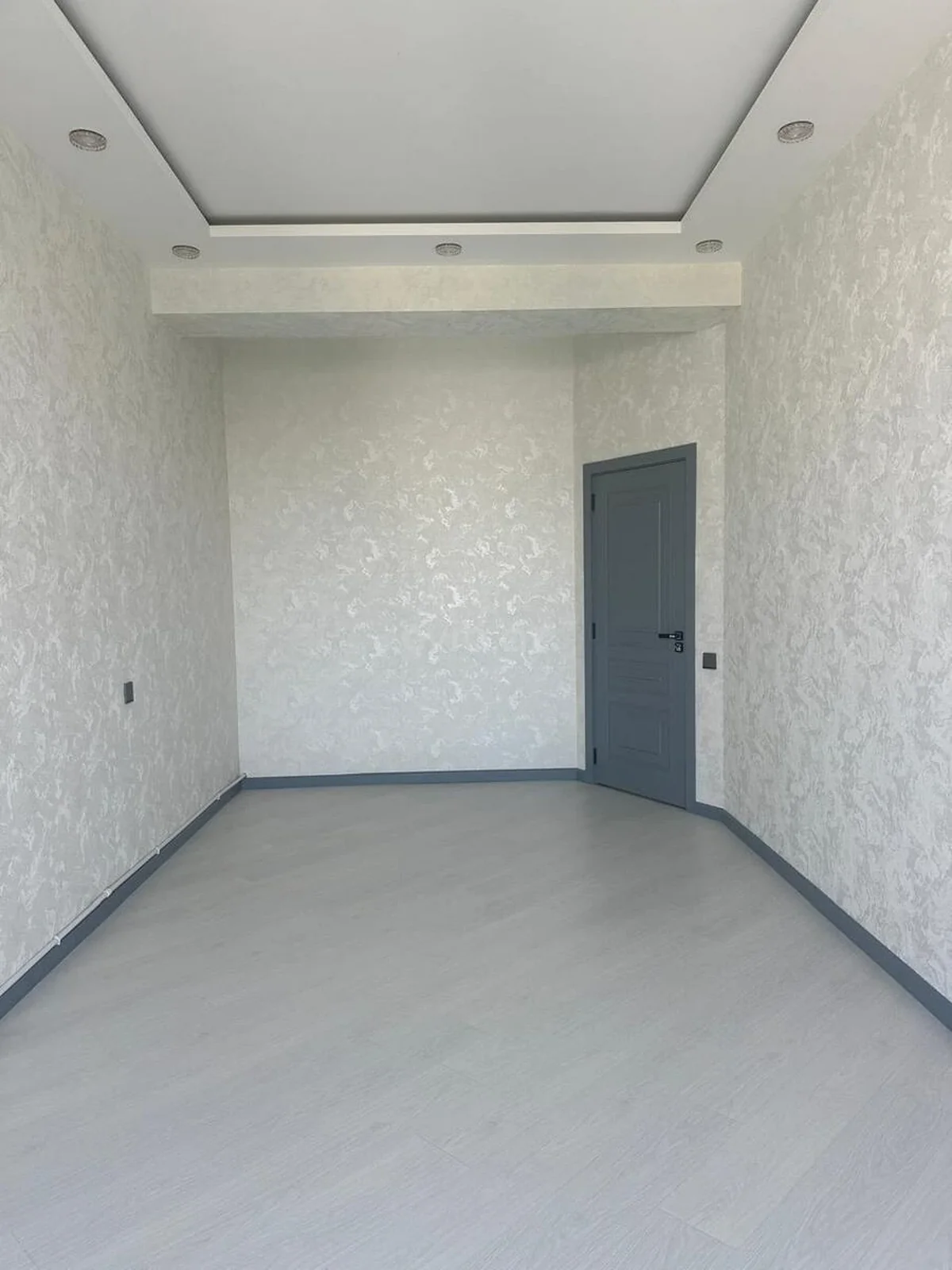 2 otaqlı tam təmirli mənzil satılır Qaraçuxur qəsəbəsində — Mənzil, Bakı (8)