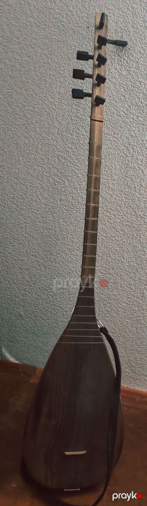 Saz satılır. - Növ: Akustik uzun sap saz - Korpus: Təbii ağacdan — Digah