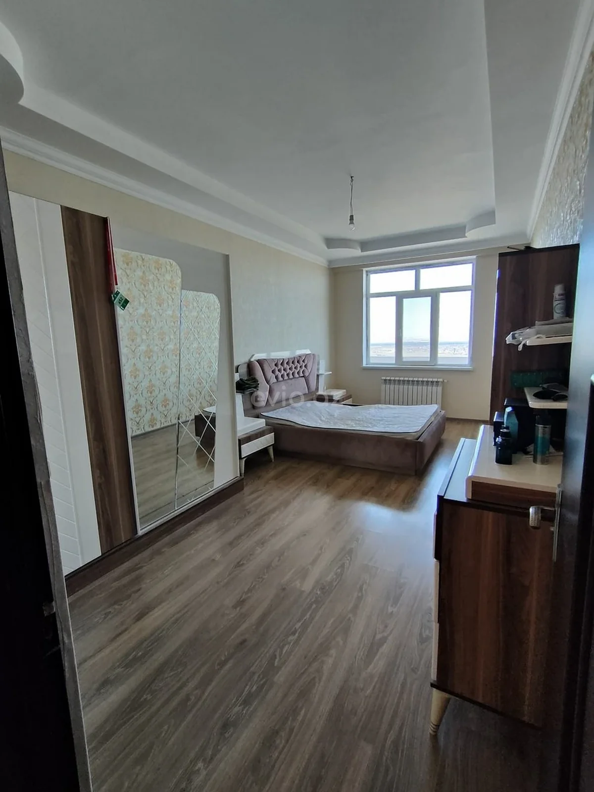 3 otaqlı tam təmirli mənzil satılır Yeni Günəşli qəsəbəsində — Mənzil, Bakı (6)