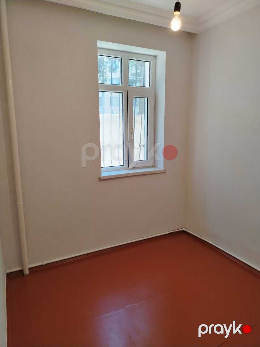 Satılır 2 otaqlı köhnə tikili 37 m² — Mənzil, Bakı (2)