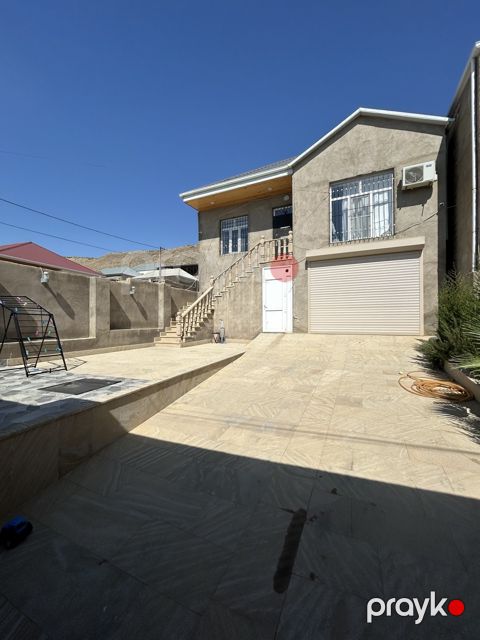 Satılır 4 otaqlı həyət evi/bağ evi 80 m² — Bakı