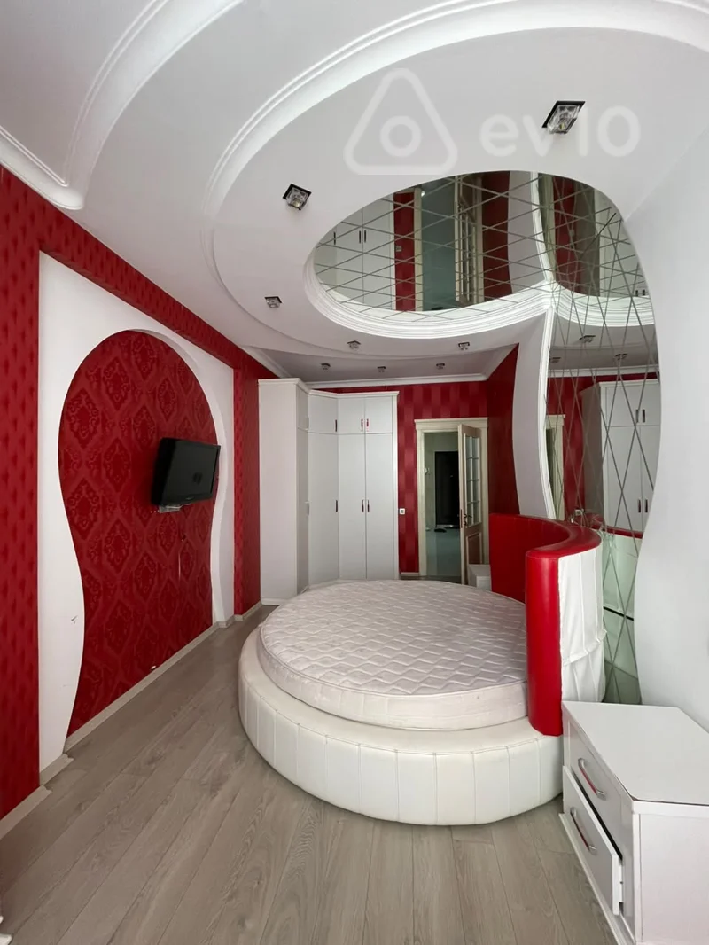 3 otaqlı mənzil, 172 m², Təbriz küçəsi — kirayə — Mənzil, Bakı (11)