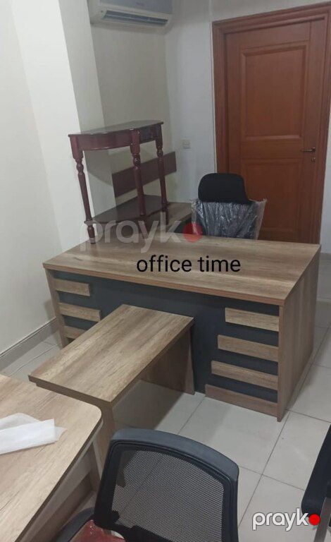 Ofis mebeli — Bakı