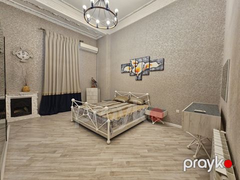 İcarəyə verilir 2 otaqlı köhnə tikili 102 m² — Bakı