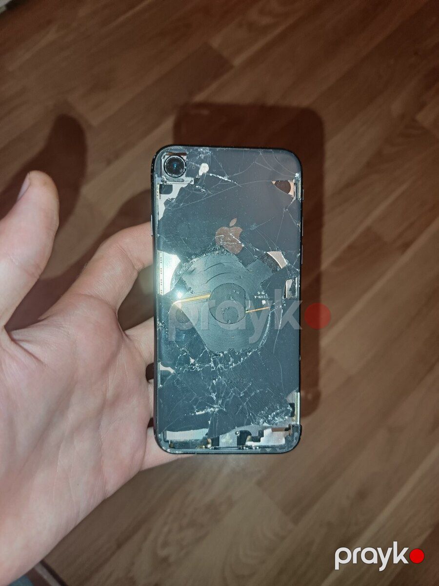 Apple iPhone 8 Space Gray 256GB ehtiyat hissəsi — Smartfonlar, Ağcabədi (7)