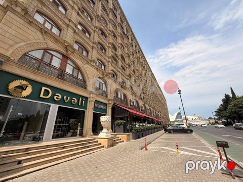 Satılır 4 otaqlı köhnə tikili 120 m² — Bakı