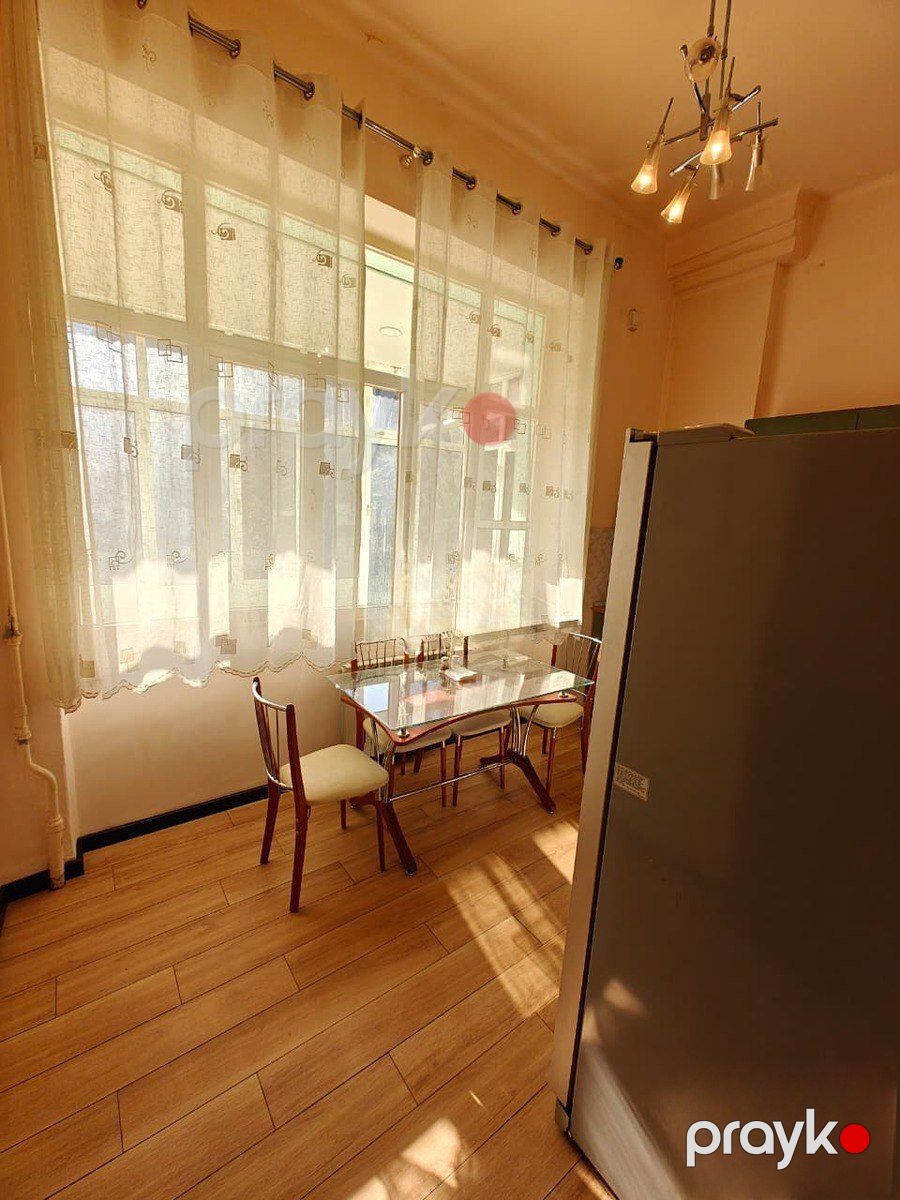 İcarəyə verilir 2 otaqlı köhnə tikili 70 m² — Mənzil, Bakı (8)