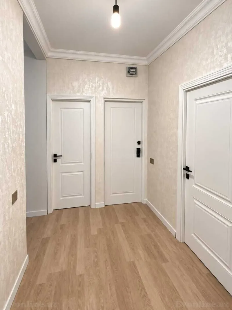 Satılır 2 otaqlı Mənzil Köhnə tikili 65 m² Bakı, Xətai r., Həzi Aslanov — Bakı