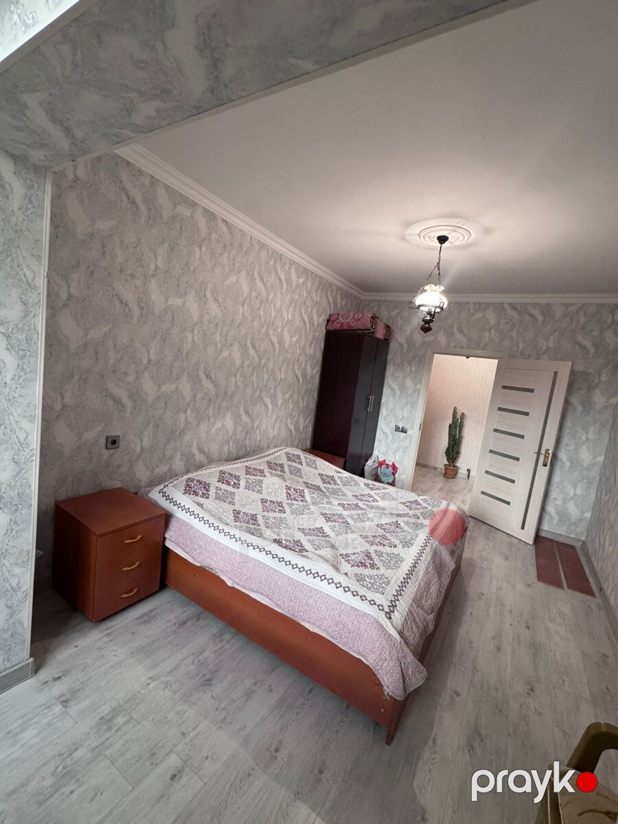 Satılır 2 otaqlı köhnə tikili 65 m² — Mənzil, Bakı (6)