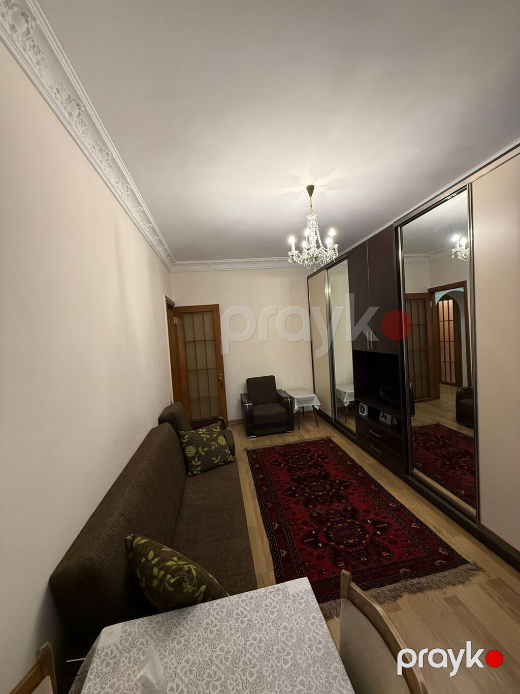 Nizami metrosu yaxınlığında otaq yoldaşı axtarılır Hazırda evdə 1 — Mənzil, Bakı (7)