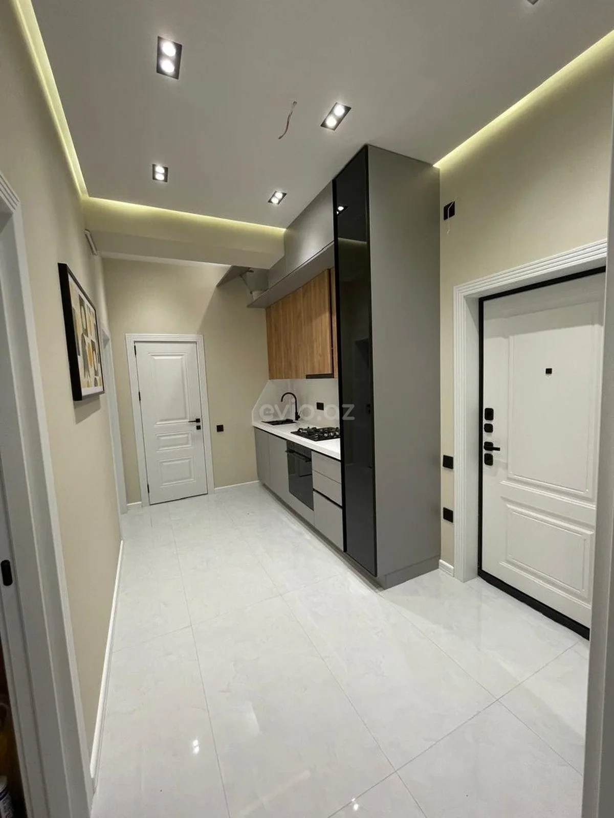 Kirayə 3 otaqlı mənzil 20 Yanvar metrosu yaxınlığında — Mənzil, Bakı (7)