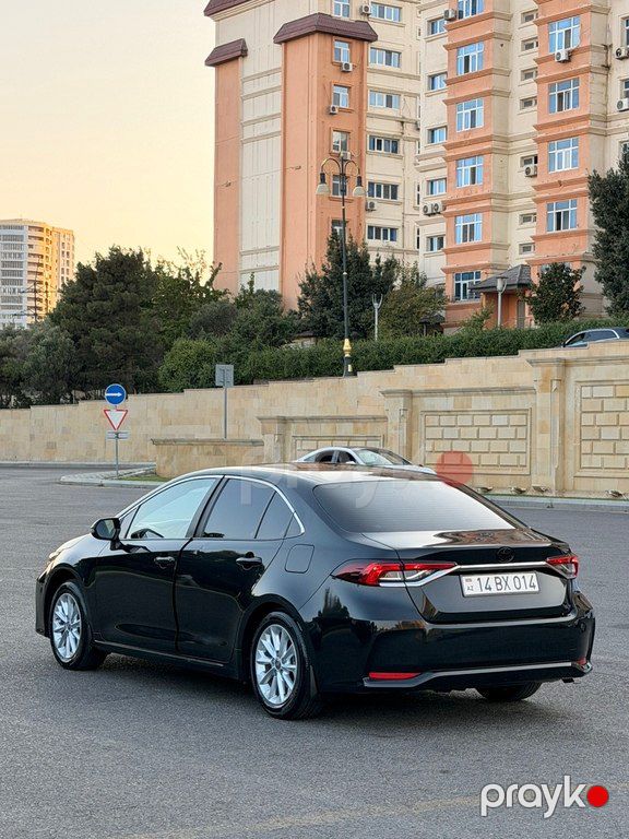 Toyota Corolla, 1.8 L, 0.85 kWh, 2022 il, 165 000 km — Avtomobillər, Bakı (4)