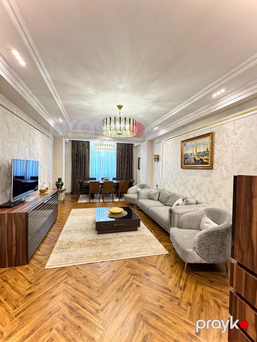 Satılır 4 otaqlı yeni tikili 215 m² — Mənzil, Bakı (4)