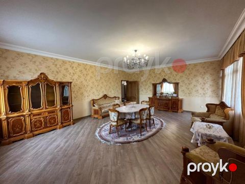 İcarəyə verilir 4 otaqlı yeni tikili 220 m² — Bakı