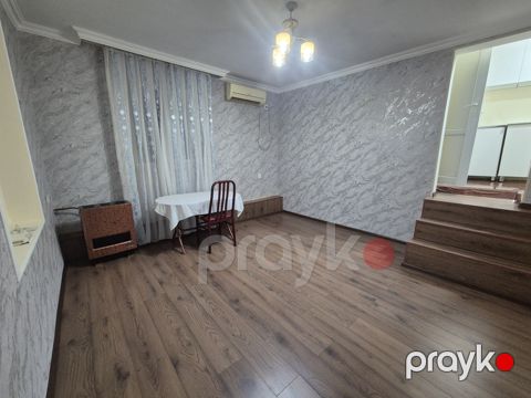 Həyət evi, Bayıl qəs — Bakı