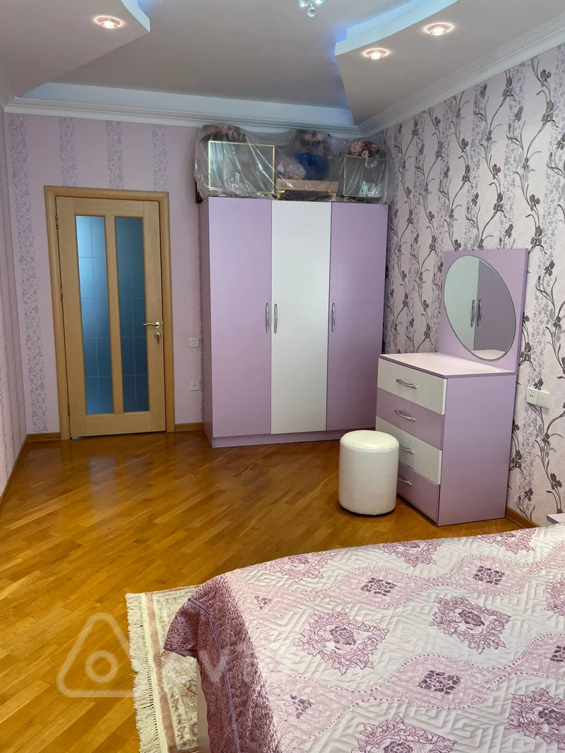 6 otaqlı mənzil, 300 m², Ənvər Hüseynov — Mənzil, Bakı (6)