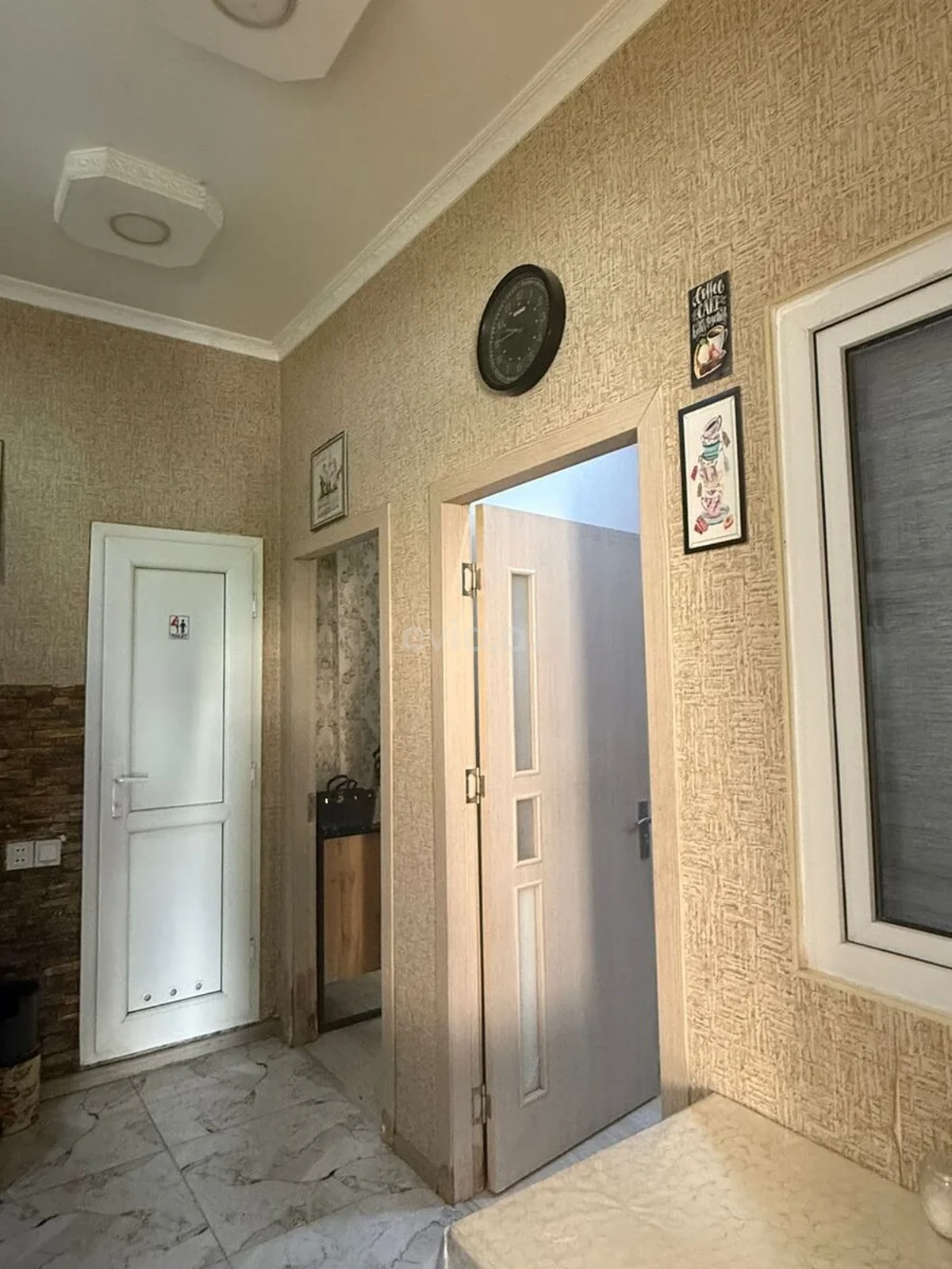 Kirayə 2 otaqlı mənzil 28 May metrosu yaxınlığında — Mənzil, Bakı (7)