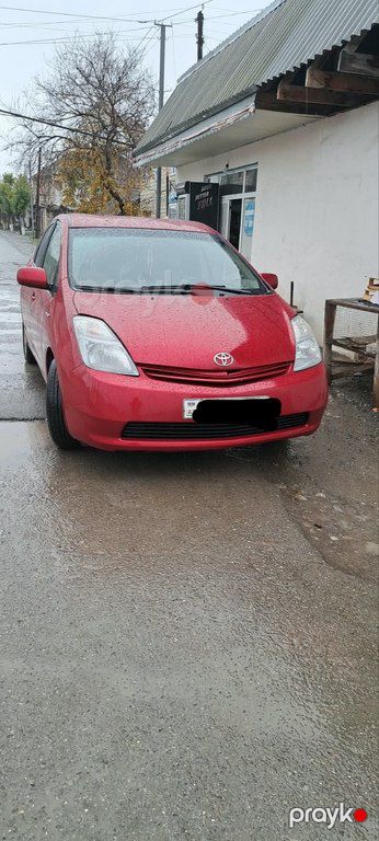 Toyota Prius, 1.5 L, 1.3 kWh, 2008 il, 321 585 km — Ucar