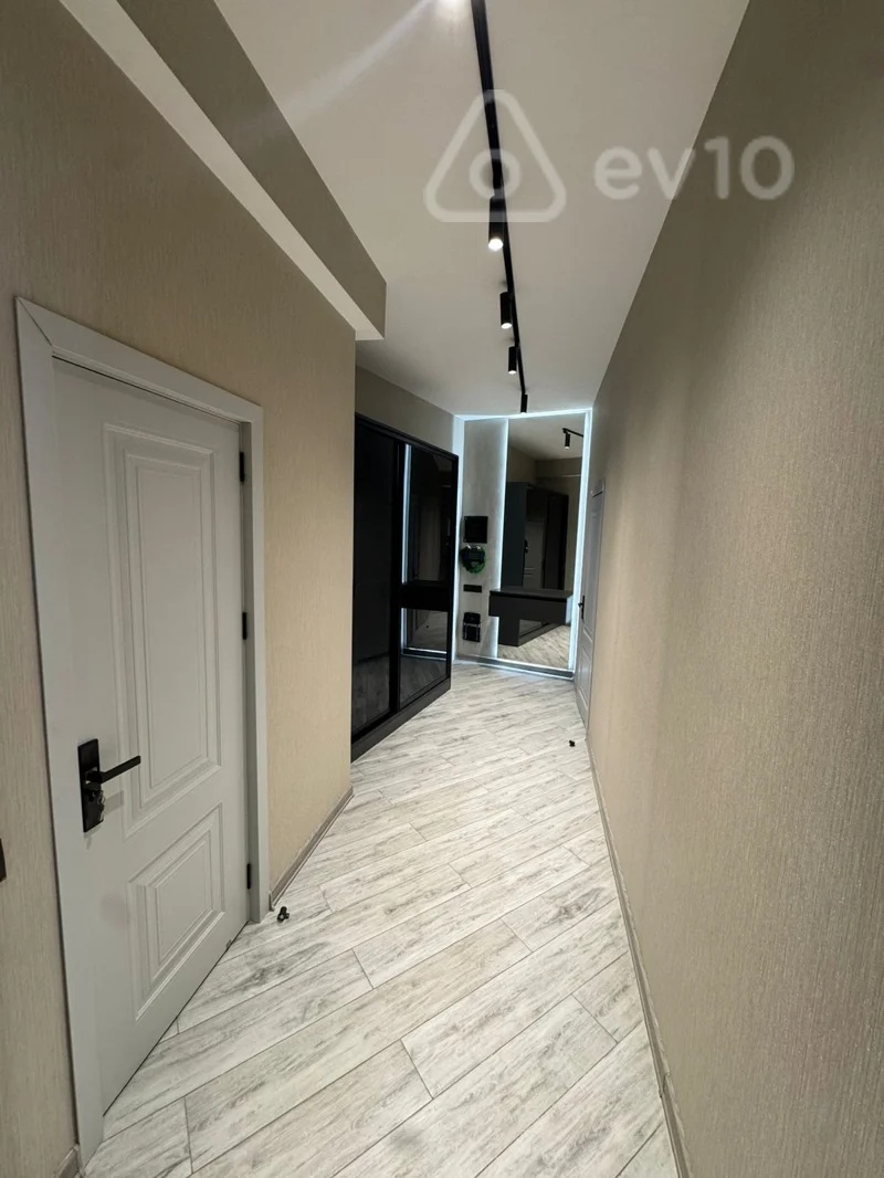3 otaqlı mənzil, 100 m², Xaqani Rustamov — kirayə — Mənzil, Bakı (4)