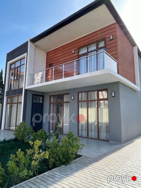 Satılır 4 otaqlı həyət evi/bağ evi 200 m² — Bakı
