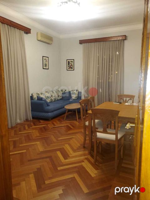 İcarəyə verilir 2 otaqlı köhnə tikili 70 m² — Bakı
