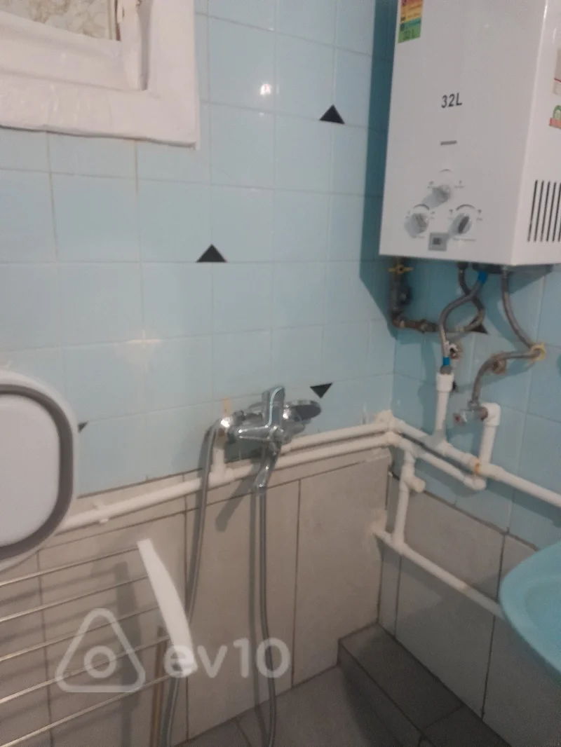 1 otaqlı mənzil, 44 m², İnşaatçılar metro — kirayə — Mənzil, Bakı (6)