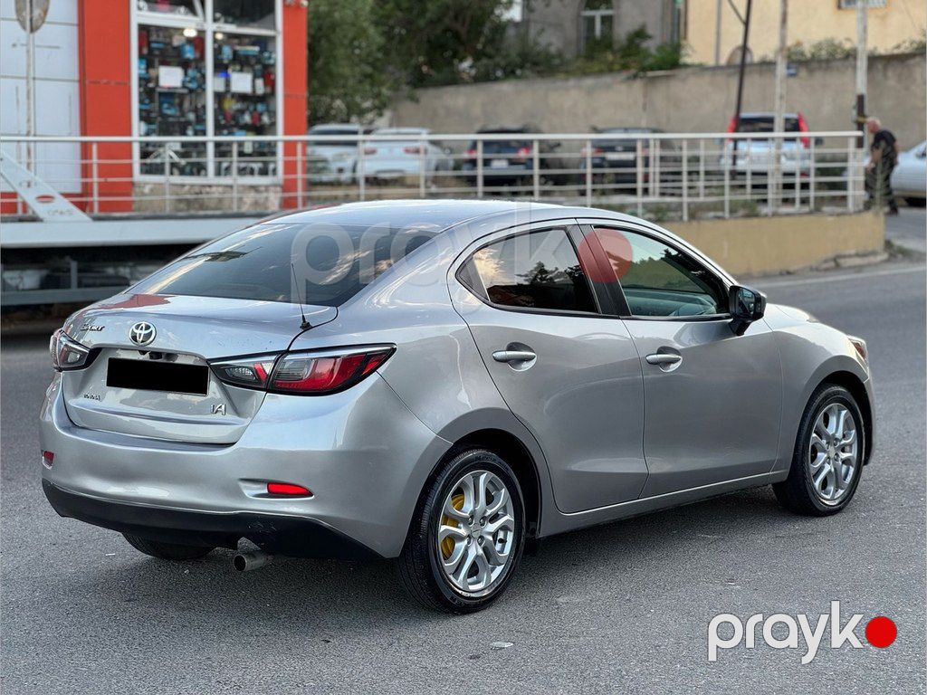 Toyota Yaris iA, 1.5 L, 2016 il, 249 700 km — Avtomobillər, Bakı (7)