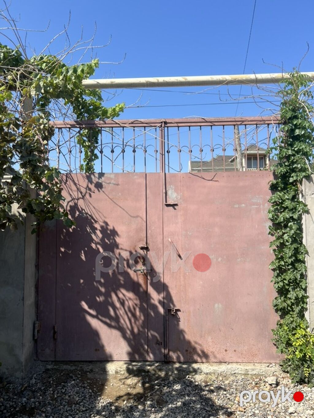 darvaza satilir işlenmiş Eni 2yarm hundurluyu 3metr real — Pəncərələr, qapılar, balkonlar, Digah (2)