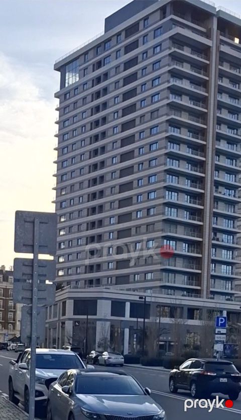 Satılır obyekt 317 m² — Bakı