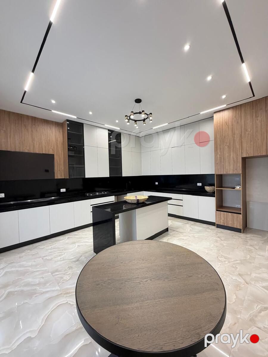 Satılır 6 otaqlı həyət evi/bağ evi 400 m² — Ev, villa, Bakı (9)