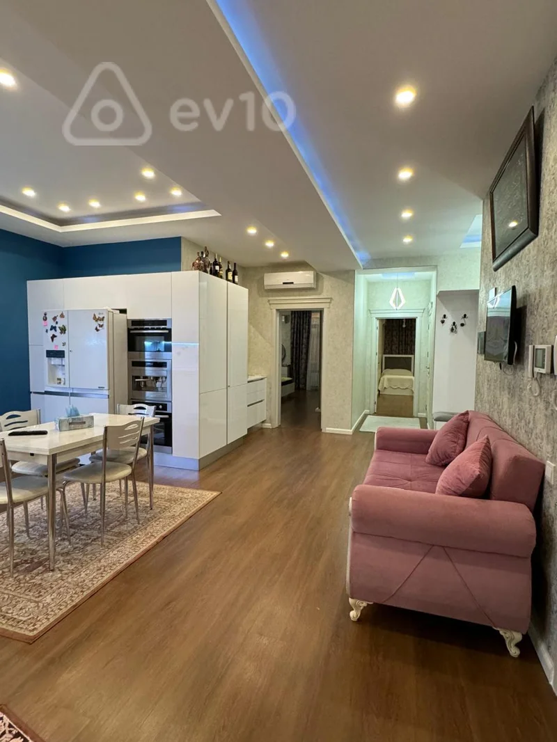 4 otaqlı mənzil, 167 m², Feyzulla Qasımzadə küçəsi — Mənzil, Bakı (8)