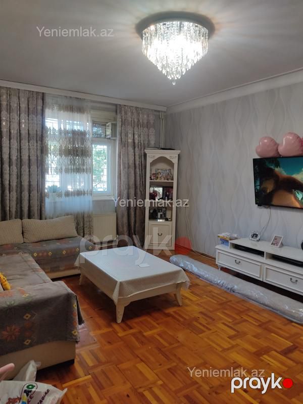 Satılır 3 otaqlı Bina evi menzil (Köhnə tikili), 71 m², 18-ci mikrorayon — Mənzil, Sumqayıt (7)