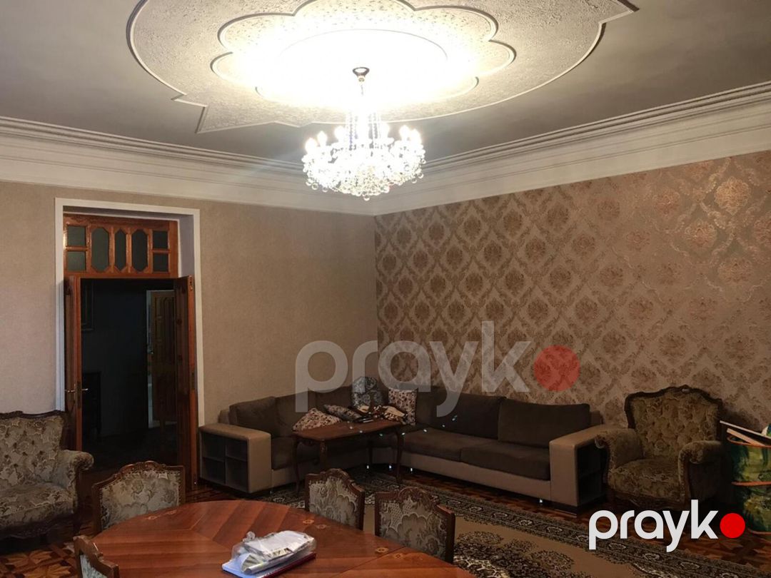 Satılır 8 otaqlı həyət evi/bağ evi 220 m² — Ev, villa, Bakı (5)