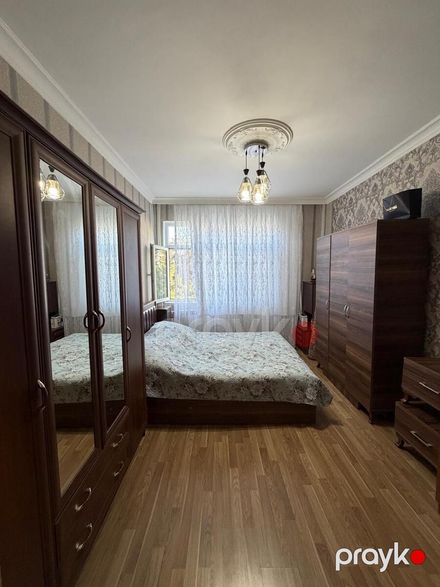 Satılır 2 otaqlı köhnə tikili 58 m² — Mənzil, Bakı (3)