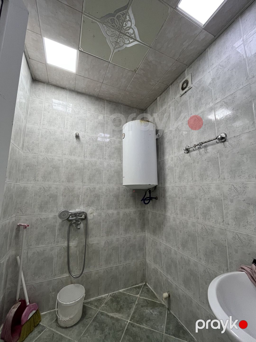 Satılır 2 otaqlı köhnə tikili 45 m² — Mənzil, Bakı (7)