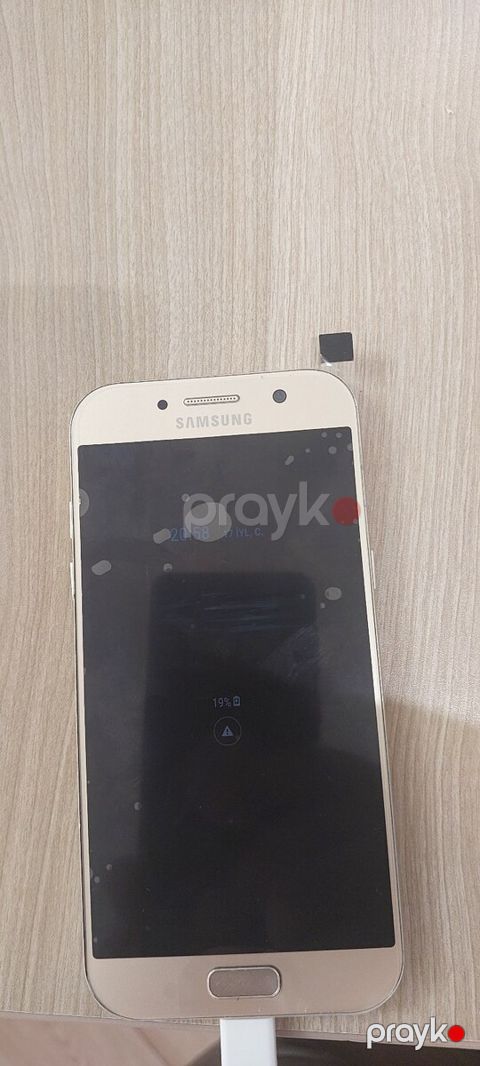Samsung Galaxy A5 (2017) Gold Sand 32GB/3GB — Lənkəran