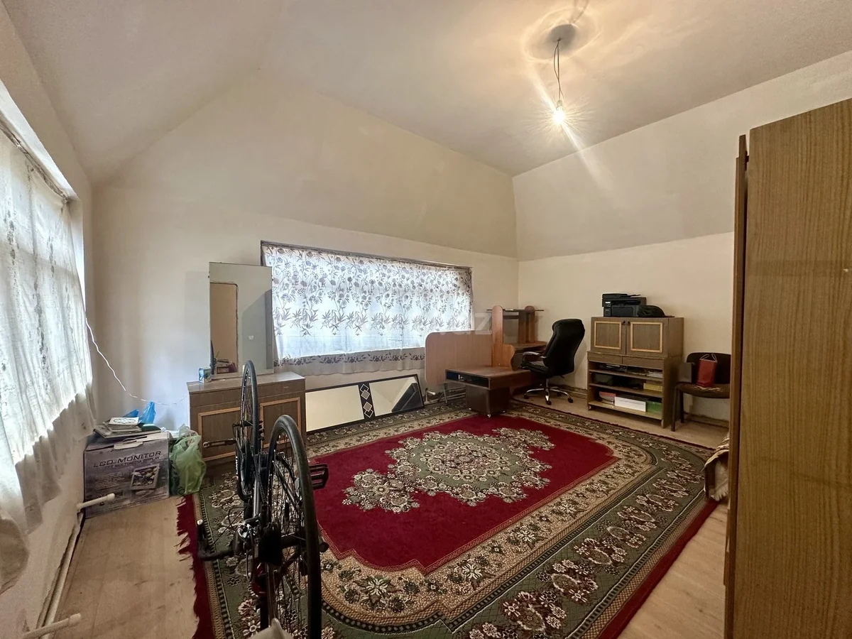 4 otaqlı həyət evi satılır Nizami rayonunda — Ev, villa, Bakı (8)