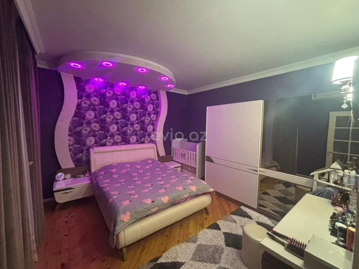 Kirayə 4 otaqlı bağ evi Buzovna qəsəbəsində — Ev, villa, Bakı (10)