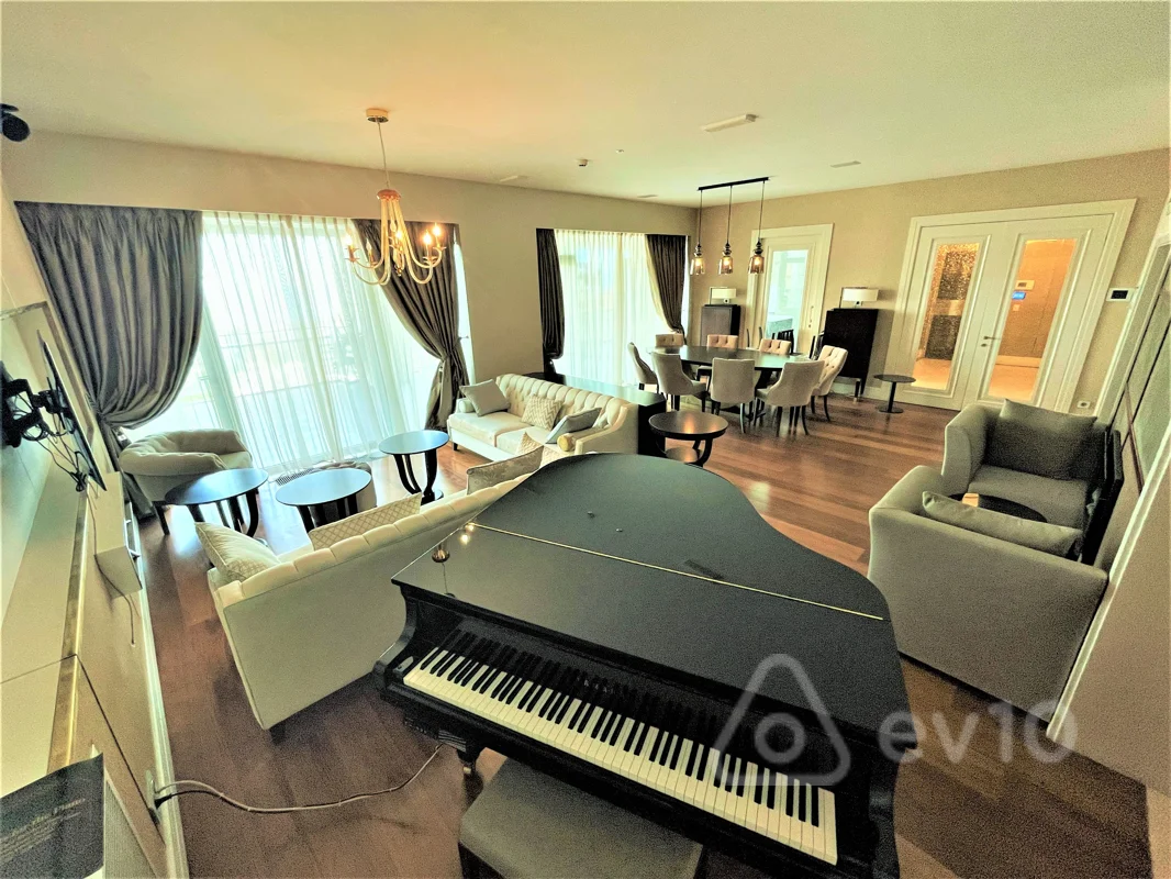4 otaqlı mənzil, 325 m², Həsən Seyidbəyli küç — kirayə — Bakı