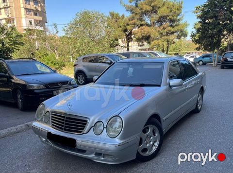 Mercedes E 270, 2.7 L, 2001 il, 427 980 km — Bakı