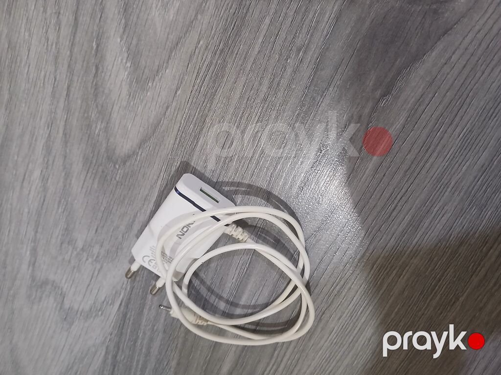 Yenidi Nokia markalı şarj adapteri və kabel. Ağ rəngli, Avropa tipli — Şarj cihazları, Xırdalan (2)