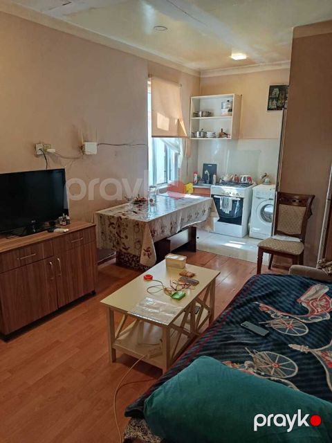 Satılır 1 otaqlı köhnə tikili 18 m² — Bakı