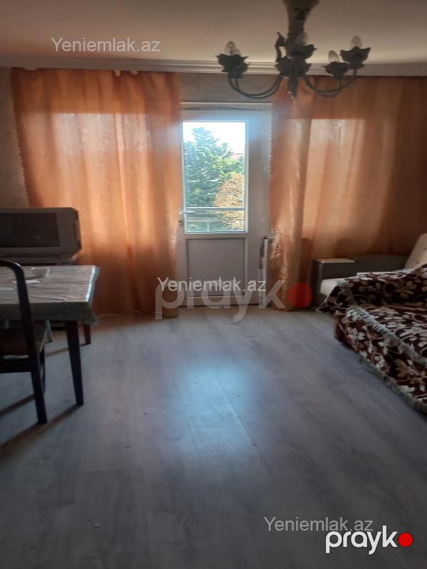 Satılır 1 otaqlı Bina evi menzil (Köhnə tikili), 31 m², 4-cü mikrorayon — Mənzil, Sumqayıt (7)