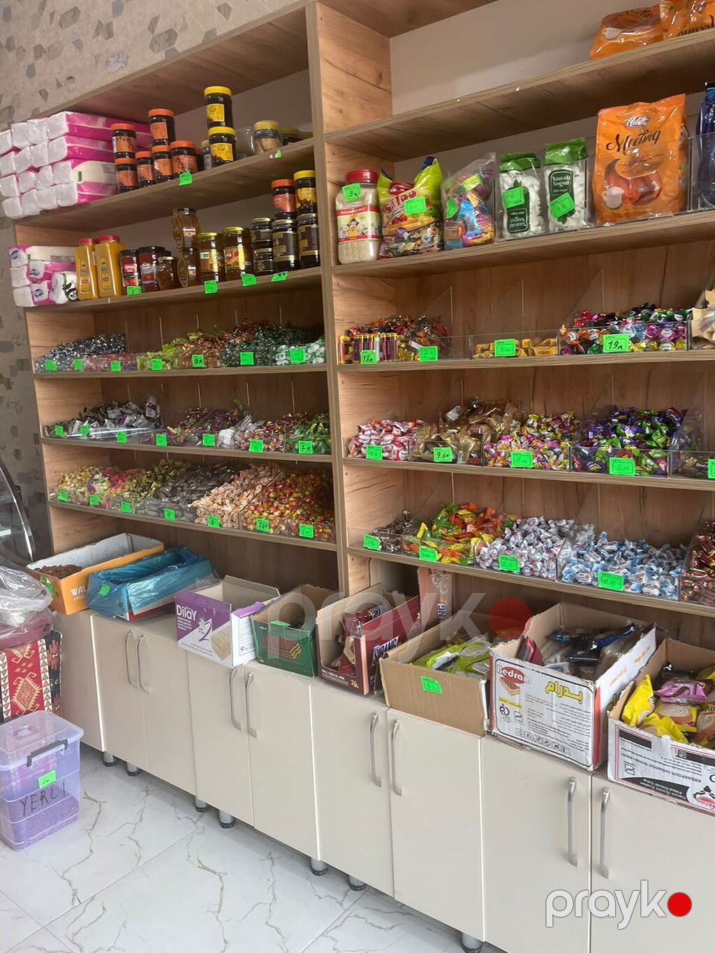 2 Esed 4metr uzunu 2.5 hundurluyu Mağaza üçün vitrin mebelləri — Vitrini, Bakı (3)