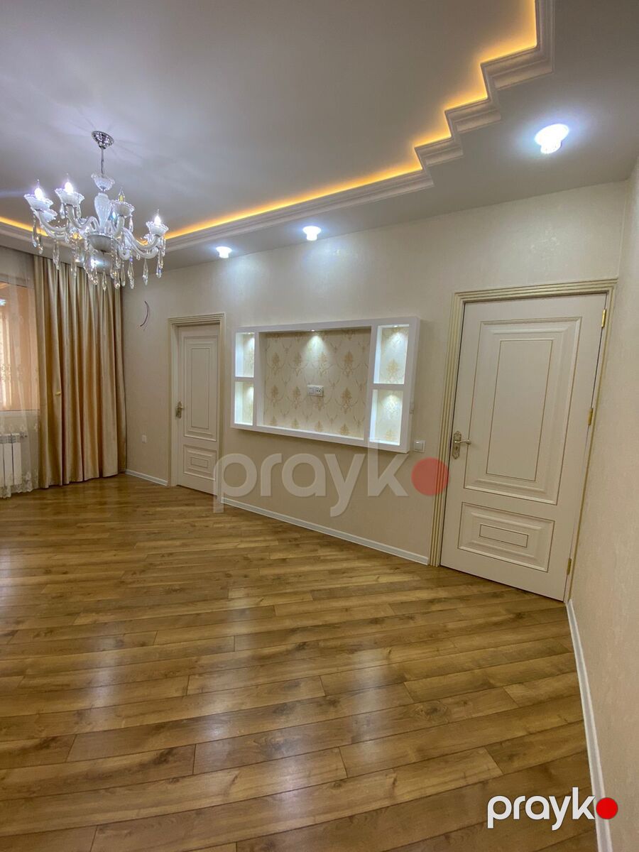 Satılır 3 otaqlı köhnə tikili 95 m² — Mənzil, Bakı (2)