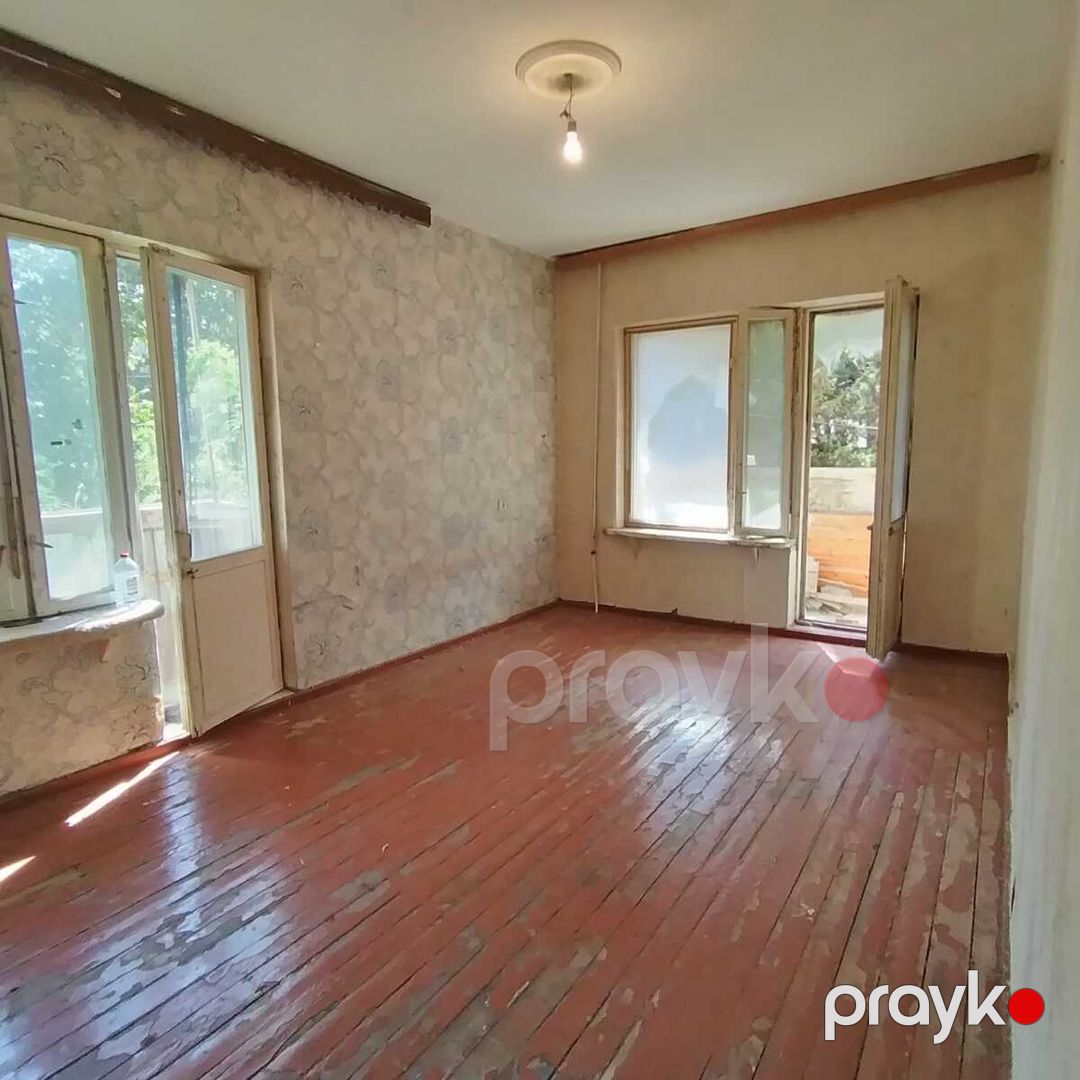 Satılır 1 otaqlı köhnə tikili 45 m² — Mənzil, Bakı (4)
