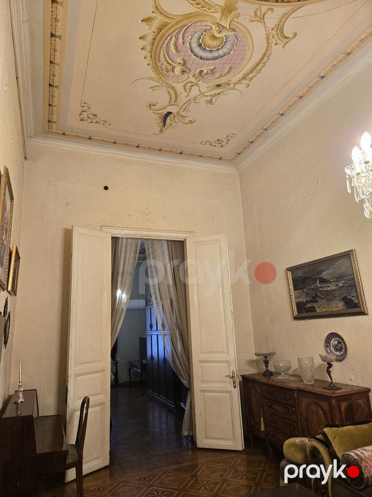 Satılır 7 otaqlı köhnə tikili 245 m² — Mənzil, Bakı (7)