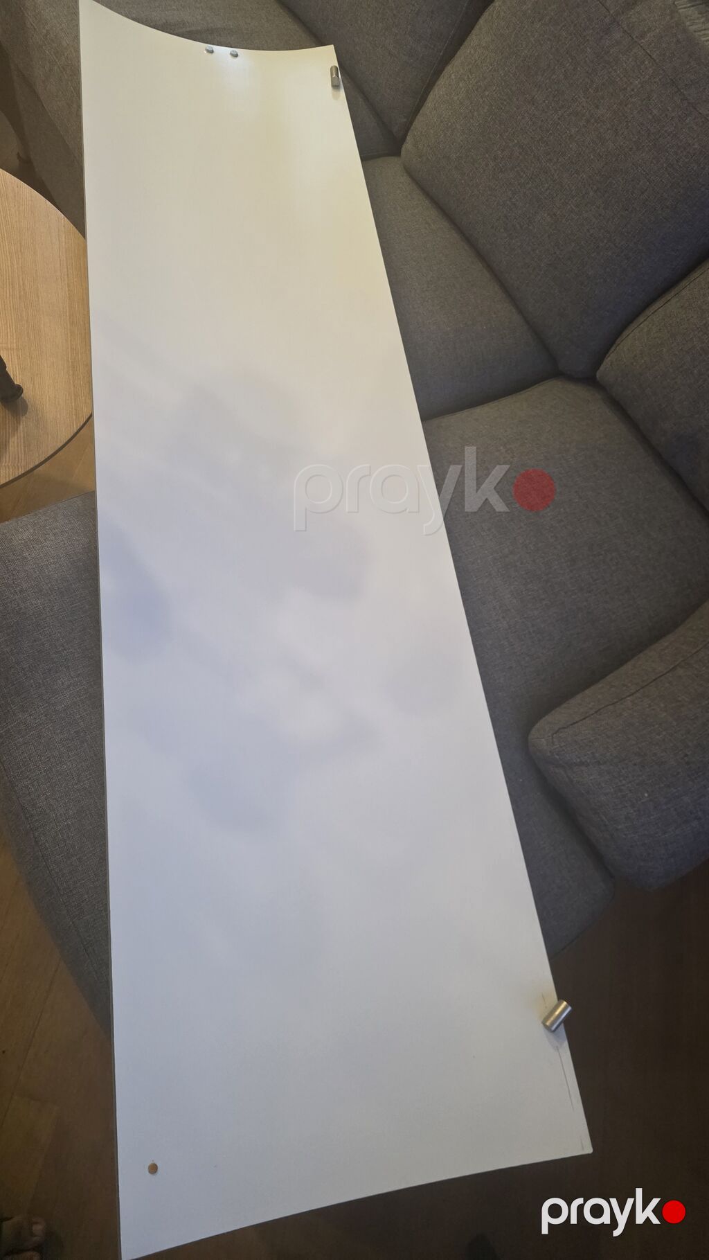 Divar asılan asma şkaf – ağ rəngdə, uzun formalı - Material — Asılacaqlar, Bakı (3)